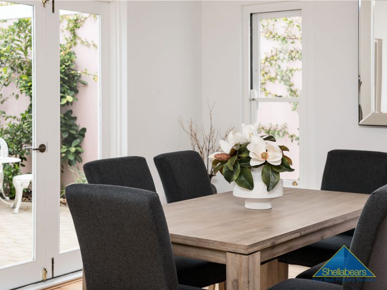 24 Beach Street gallery