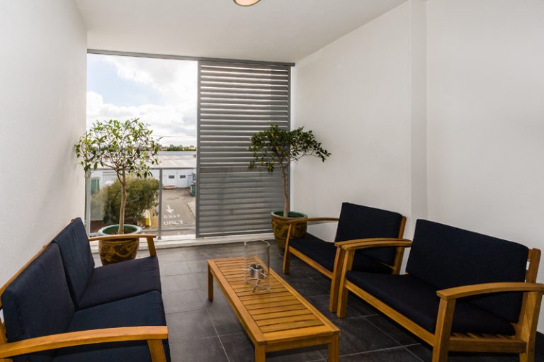 204/15 Roydhouse Street gallery