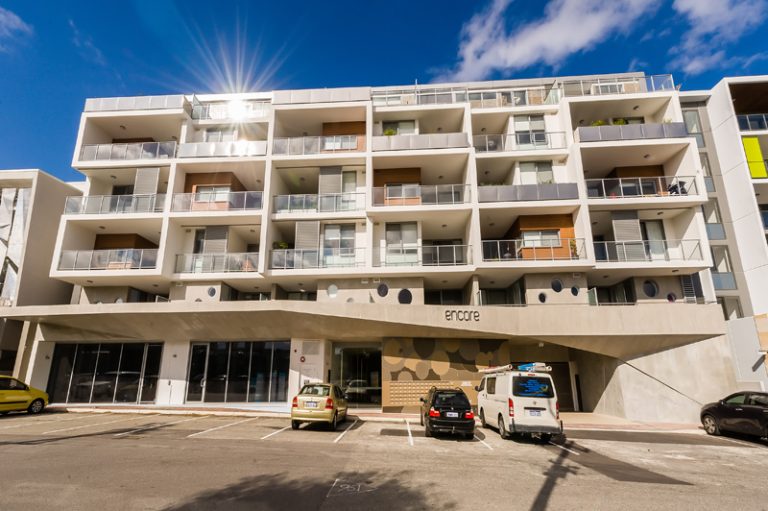 204/15 Roydhouse Street gallery