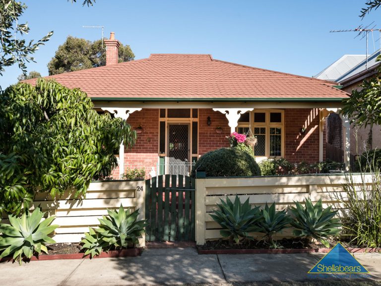 24 Willis Street gallery