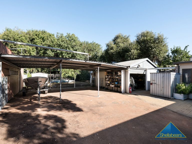 24 Willis Street gallery