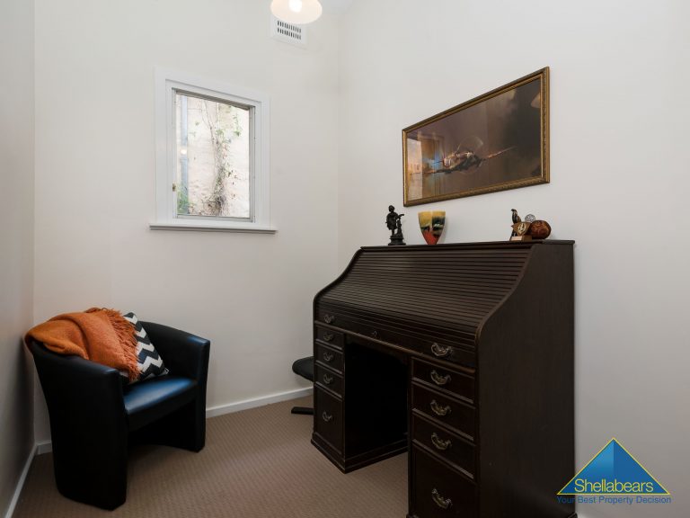 24 Willis Street gallery