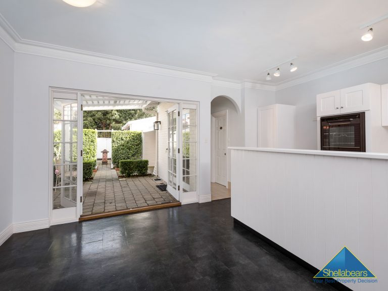 21 Raphael Street gallery