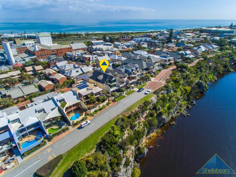 65 Rule Street gallery