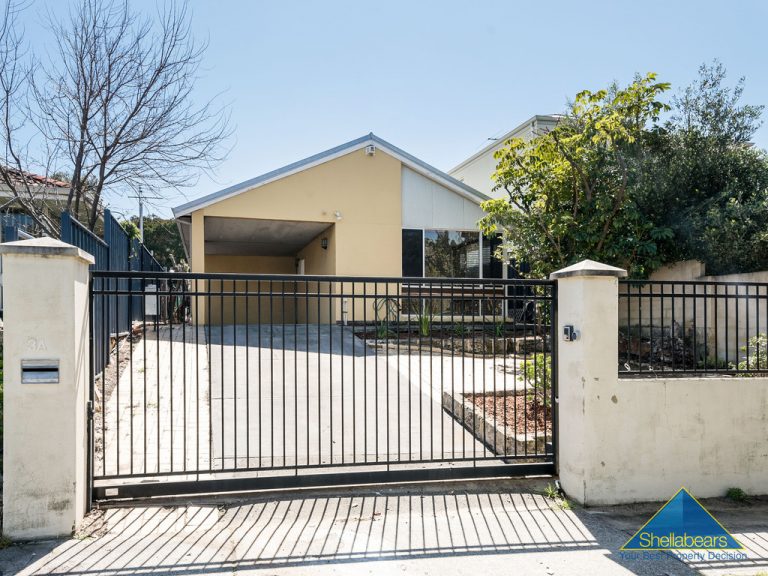 3A Winifred Street gallery