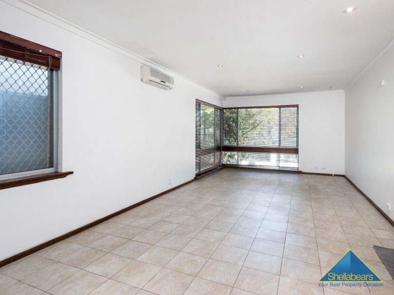 3A Winifred Street gallery