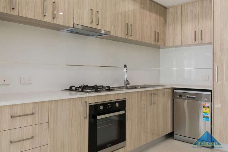 3/29 Bishopsgate Street gallery