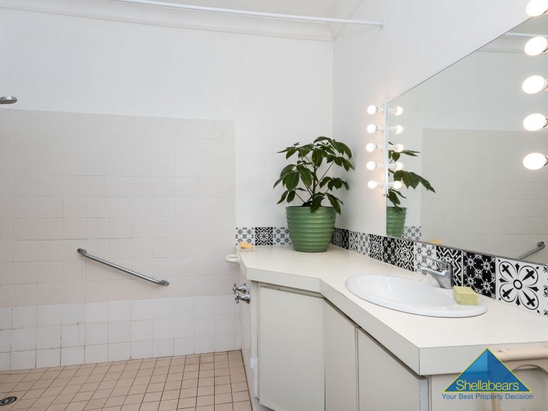 11 Pennell Road gallery