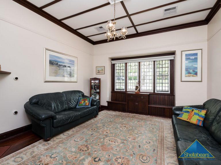 16 Barsden Street gallery