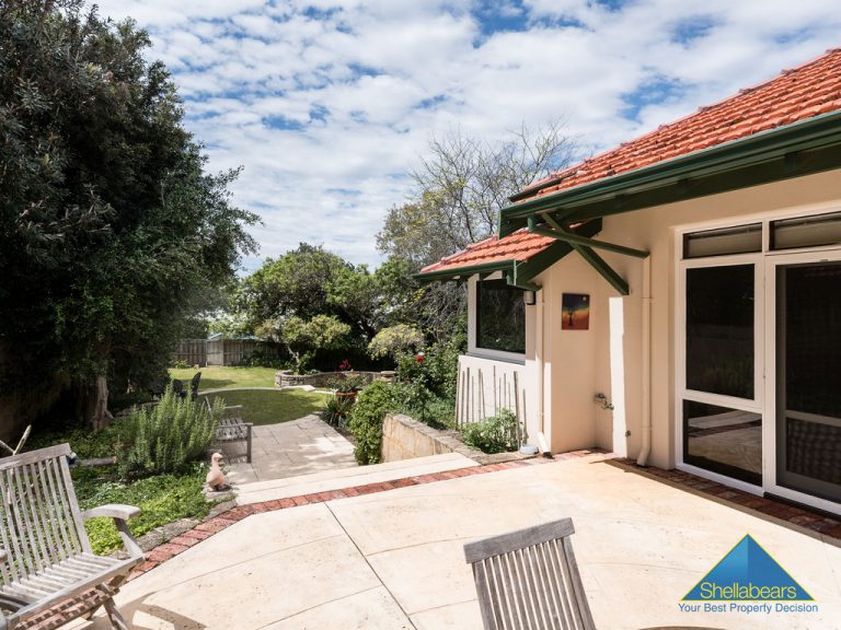 16 Barsden Street gallery