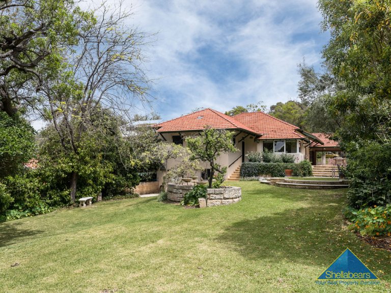 16 Barsden Street gallery