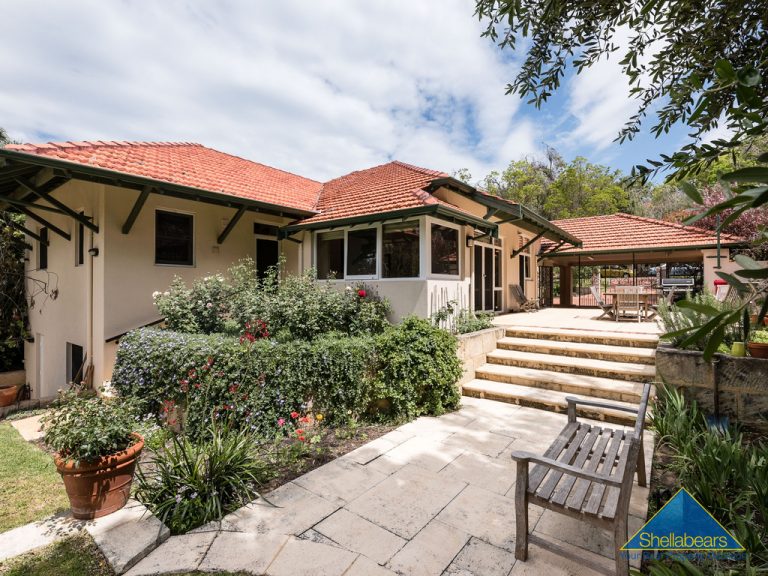 16 Barsden Street gallery