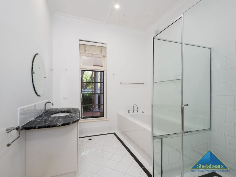 21 View Street gallery