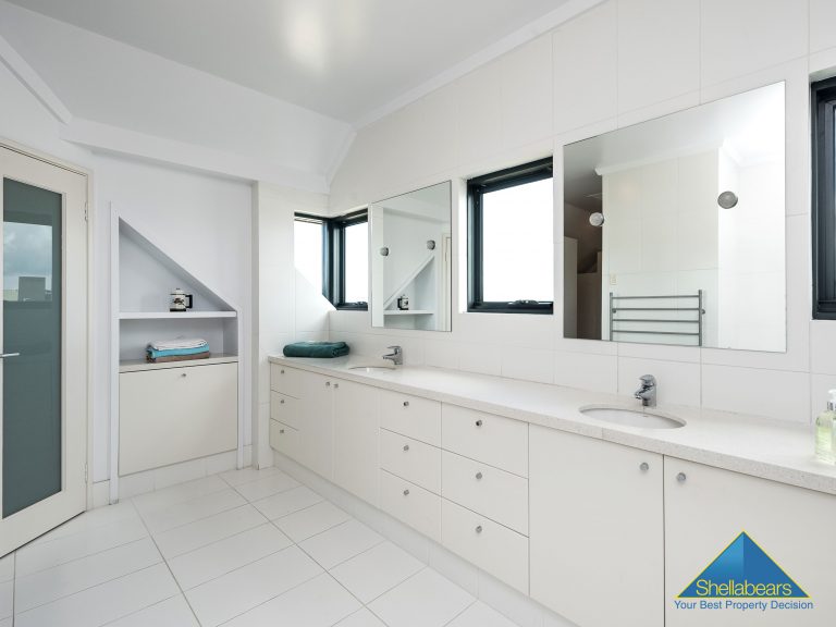 65 Rule Street gallery