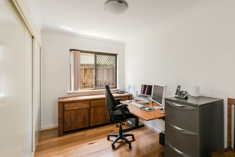 10 Winifred Street gallery