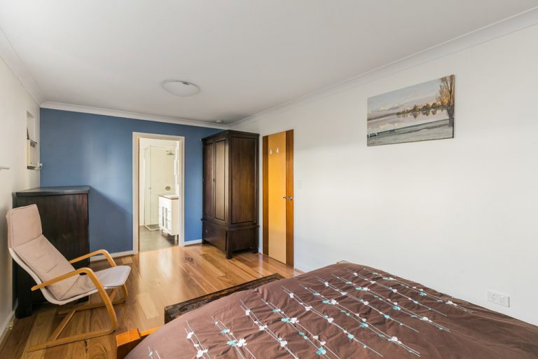 10 Winifred Street gallery