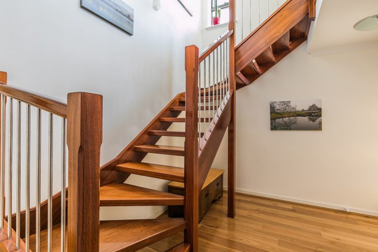 10 Winifred Street gallery
