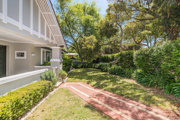 130 Princess Road gallery