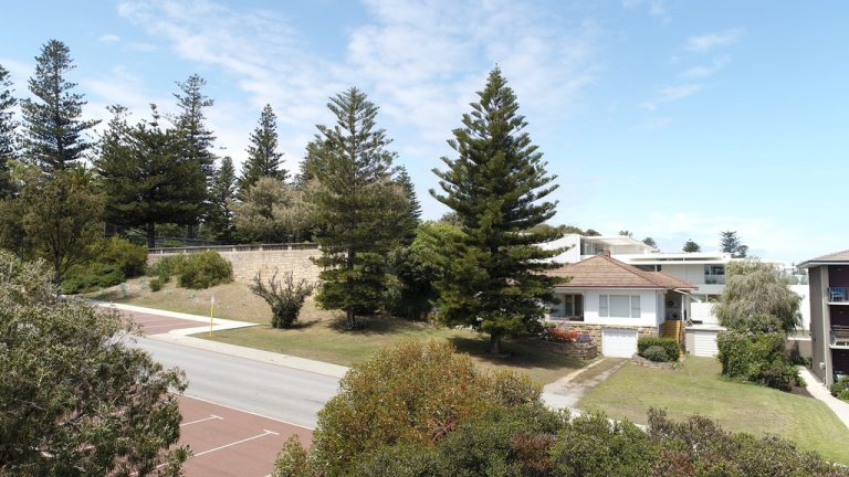 9 Napier Street gallery