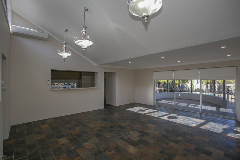 124 Waratah Avenue gallery