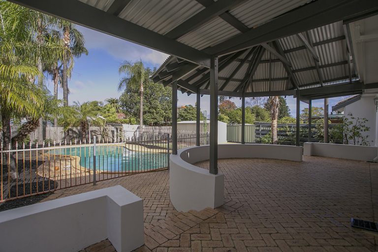 124 Waratah Avenue gallery