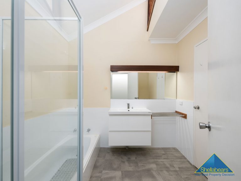 3A Bulimba Road gallery