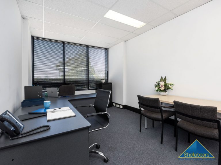 12/18 Stirling Highway gallery