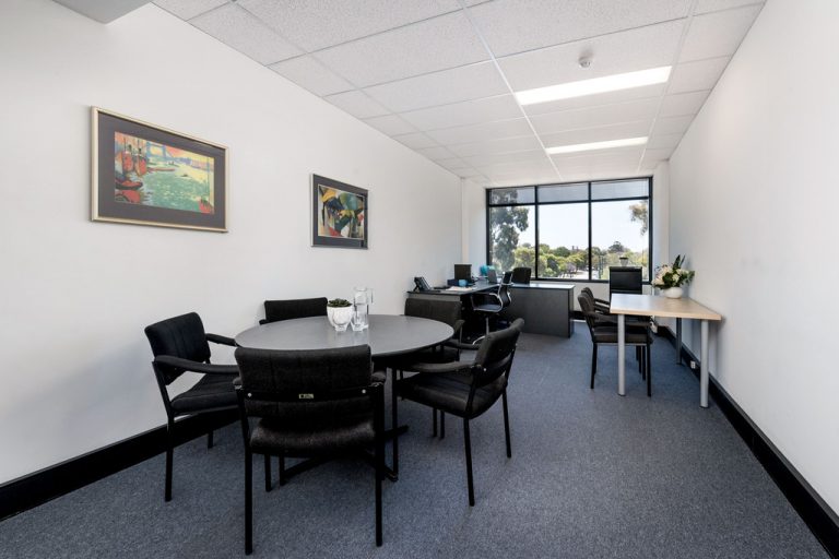 12/18 Stirling  Highway gallery