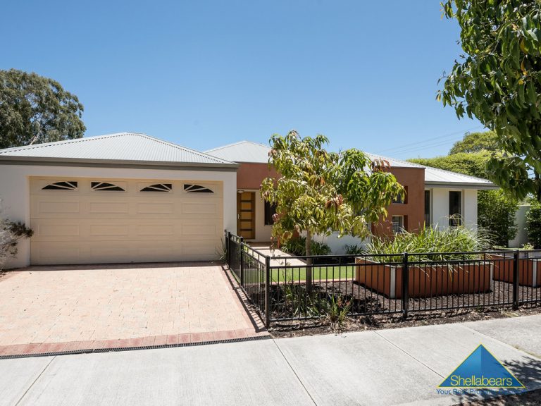 1 Langham Street gallery