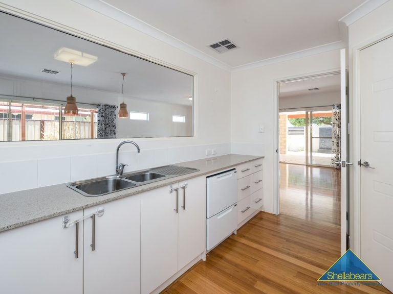 1 Langham Street gallery