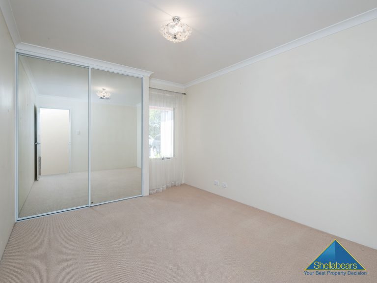 1 Langham Street gallery