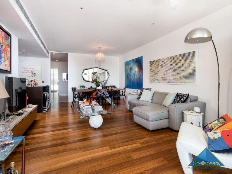 56/1 Freeman Loop gallery