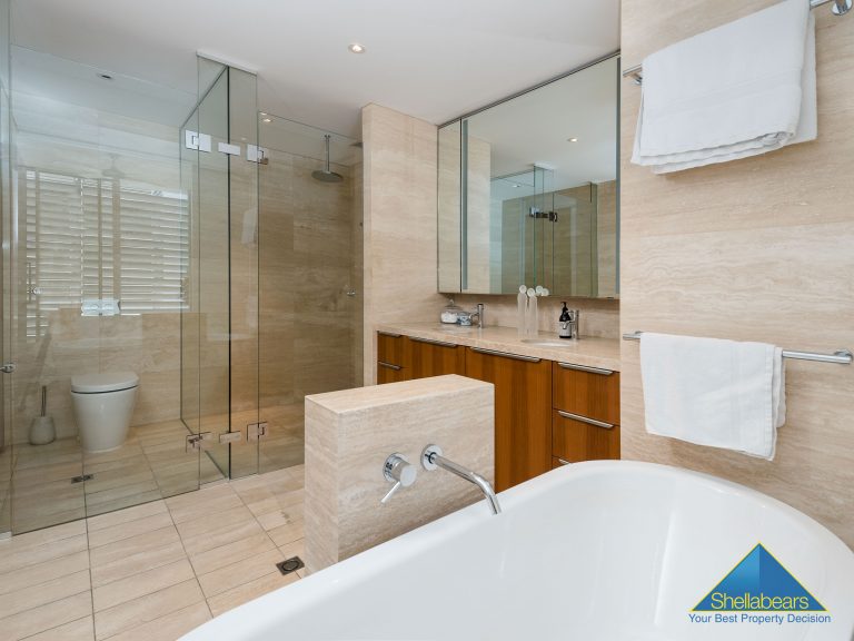 56/1 Freeman Loop gallery