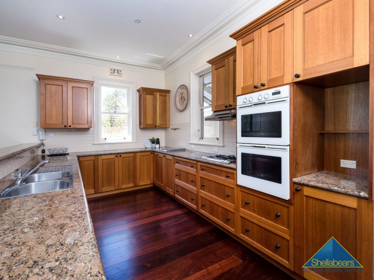 18 Reginald Street gallery