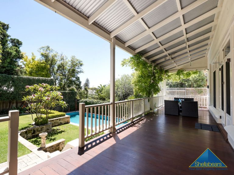 18 Reginald Street gallery