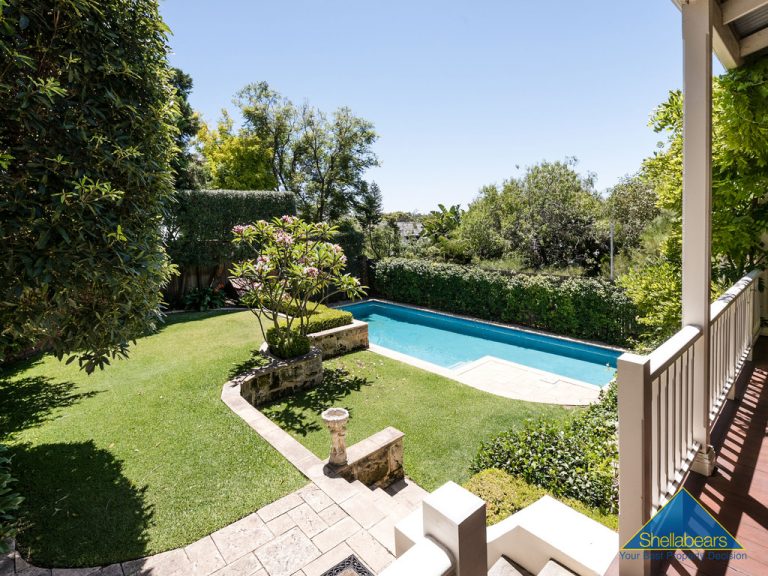 18 Reginald Street gallery