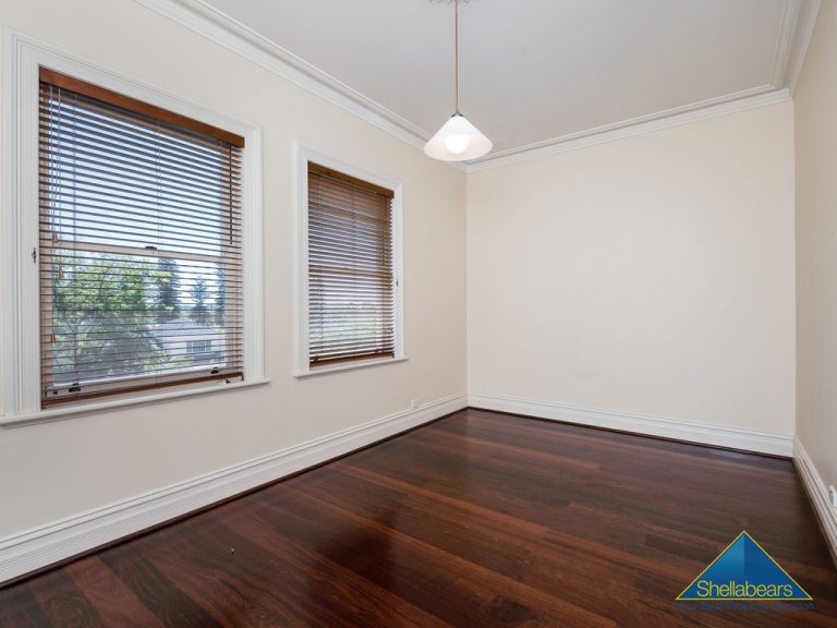 18 Reginald Street gallery