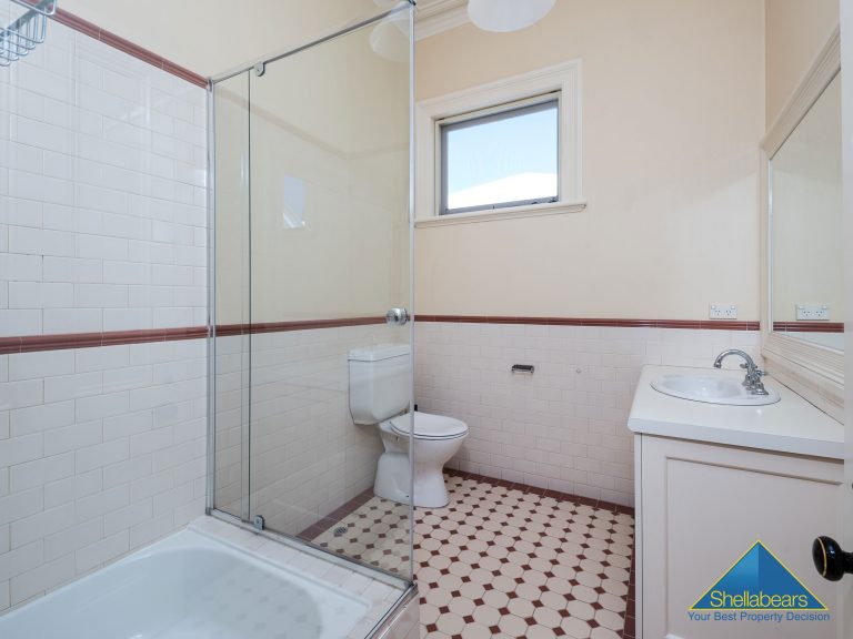 18 Reginald Street gallery