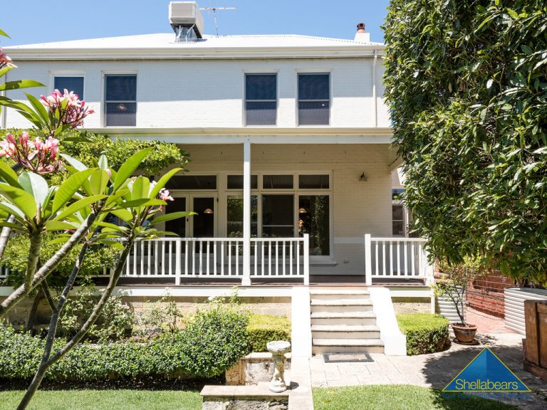 18 Reginald Street gallery