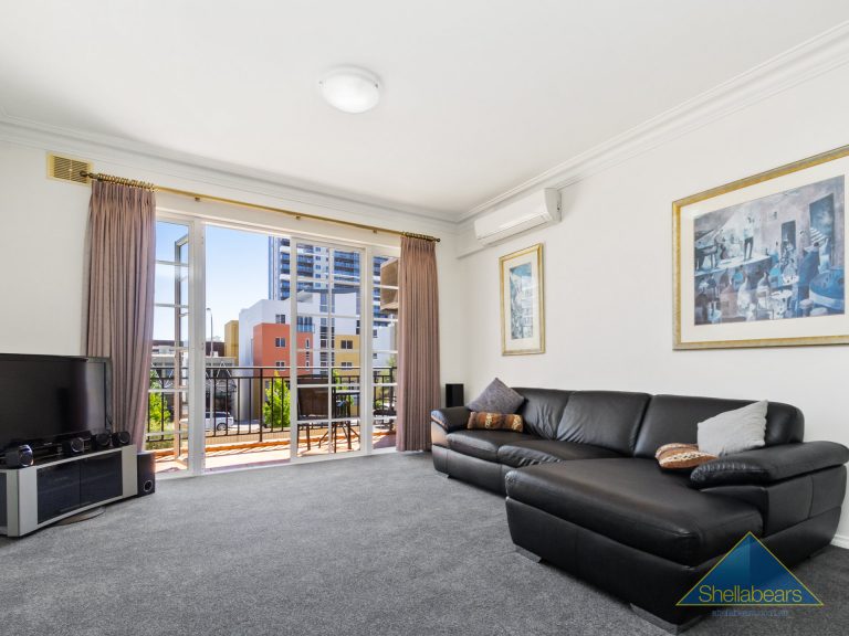 4/46-48 Havelock Street gallery