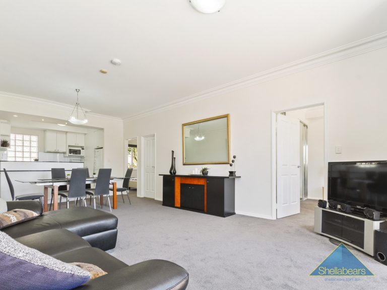 4/46-48 Havelock Street gallery
