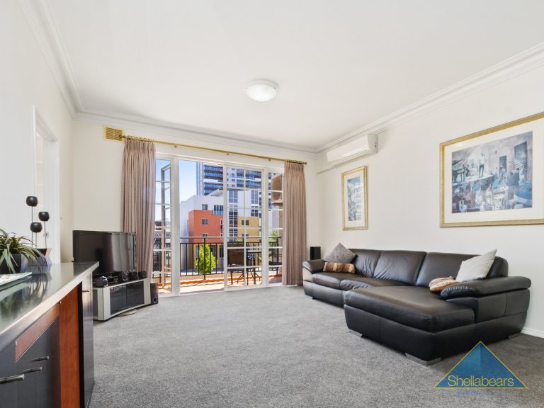 4/46-48 Havelock Street gallery
