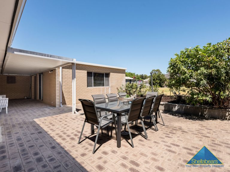 19 Adderley Street gallery