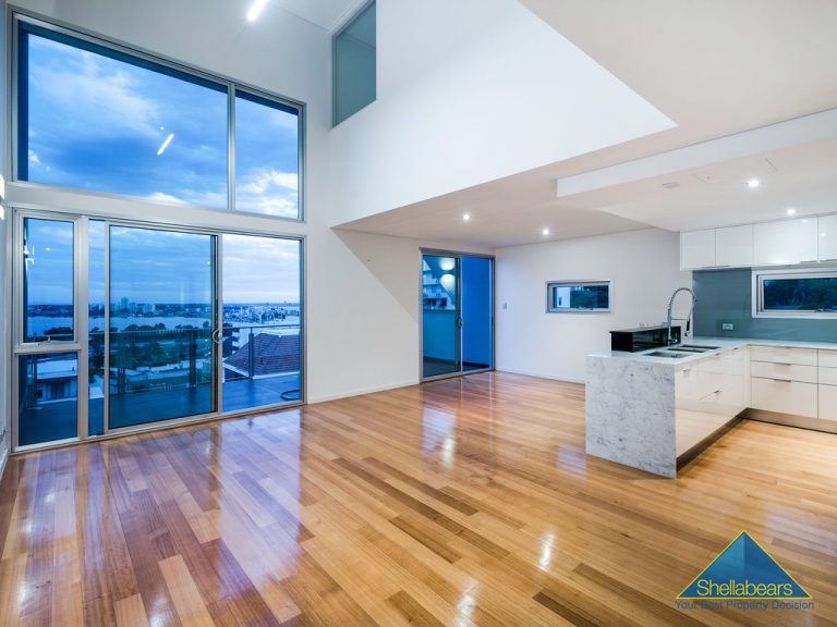 42/33 Malcolm Street gallery