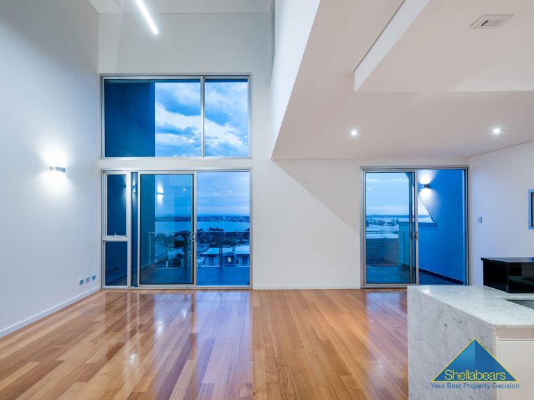 42/33 Malcolm Street gallery