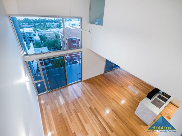 42/33 Malcolm Street gallery