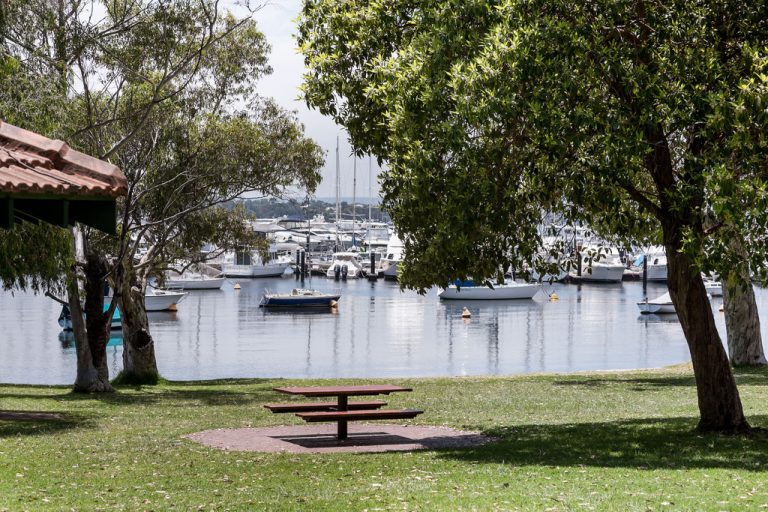 24/70-72 Broadway gallery