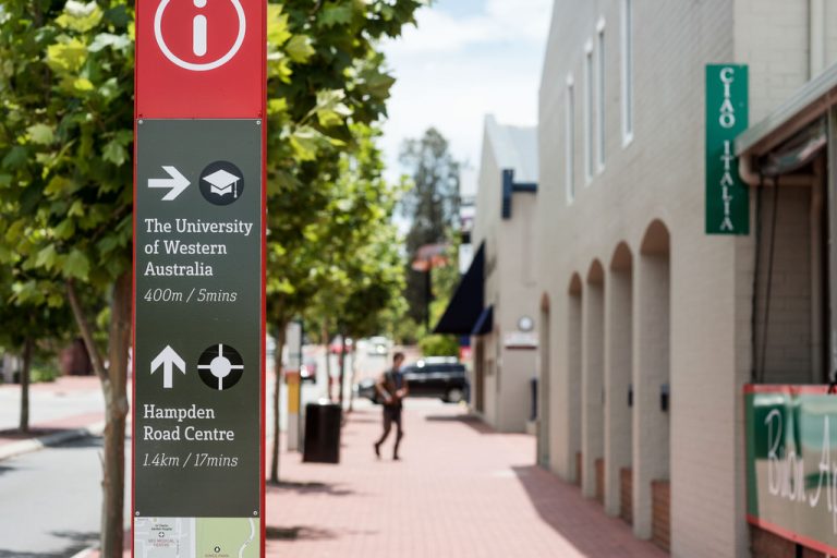 24/70-72 Broadway gallery