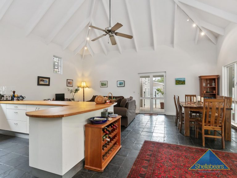 35 Griver Street gallery