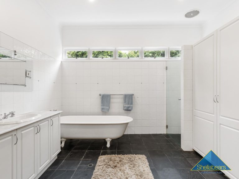 35 Griver Street gallery